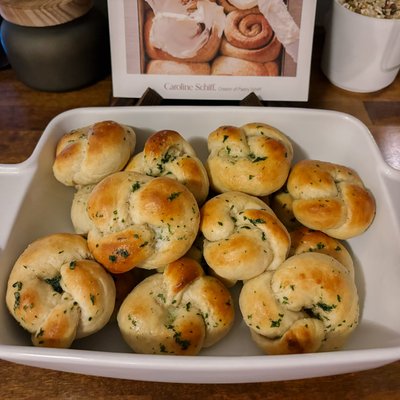 Garlic Knots