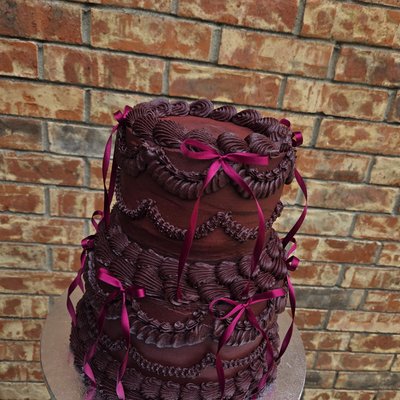 2 Tier Vintage Burgundy Cake 