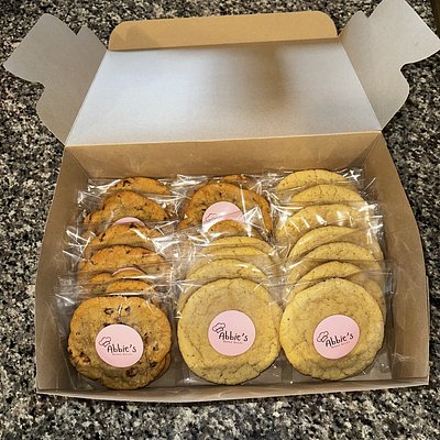 Mix & Match Cookie Box (24)
