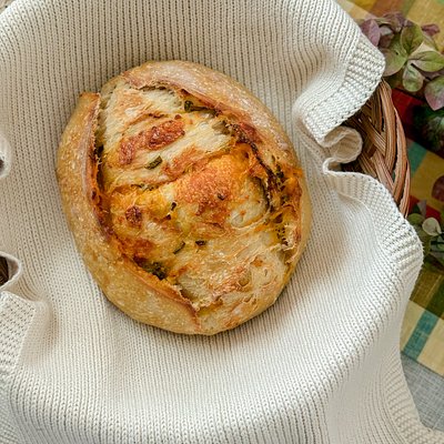 Jalapeño Cheddar Sourdough Loaf