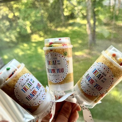 Cake Push-up Pops