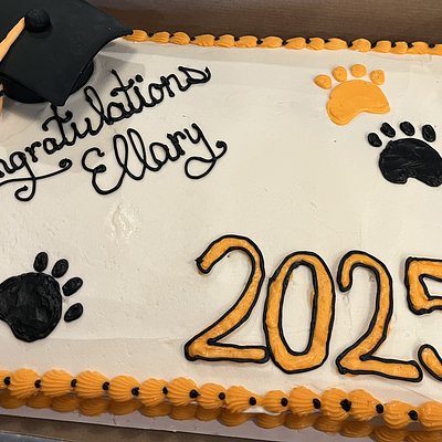 Graduation 1/2 Sheet Cake