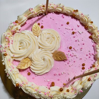 Full Cakes 