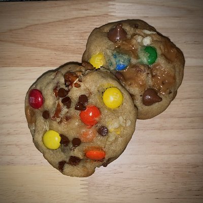 Kitchen Sink Cookies 