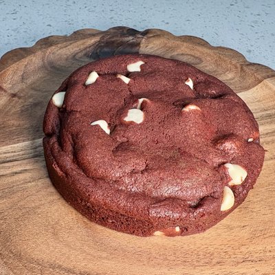 Red Velvet White Chocolate Chip Cookie -14 Cookies