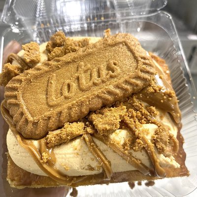 Biscoff Cookie Butter Cake