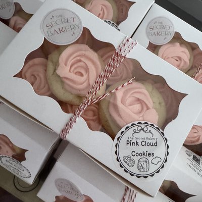 Pink Cloud Cookies-Medium Box