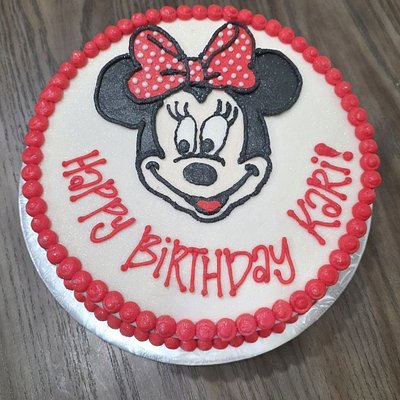 Custom Cakes