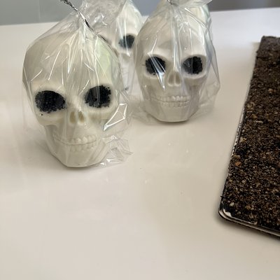 Skull Cake Pops 