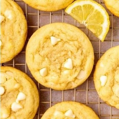 Lemon Kissed Temptress  (Lemon White Chocolate) 