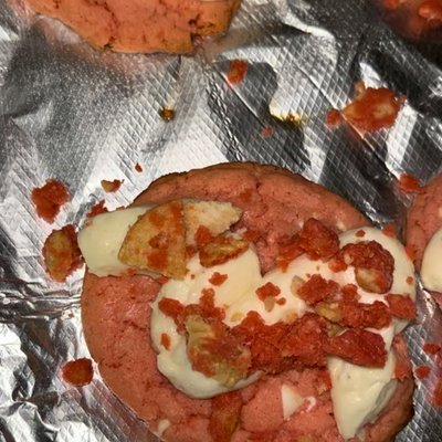 Strawberry Crunch Cookie