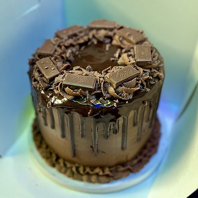 Gourmet Cake 8 4 Layer 