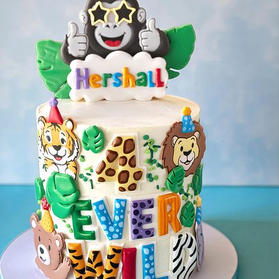 Custom Cakes