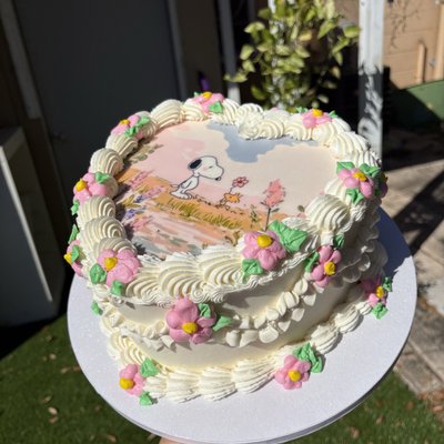 8” Heart Cake