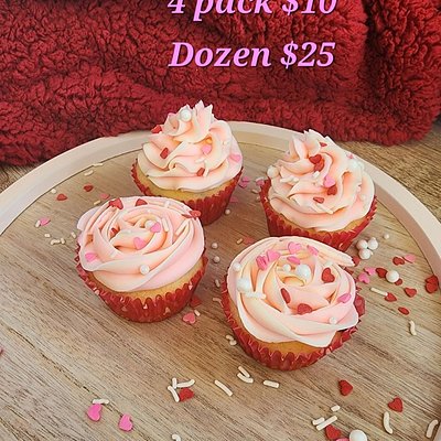 Valentine Cupcakes-4 Pack