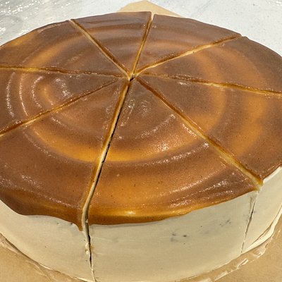 Caramel Crunch Cake