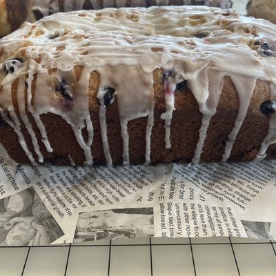 Pan-Specialty Blueberry & Lemon Sourdough Loaf