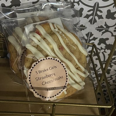 6ct Strawberry Cheesecake Cookie