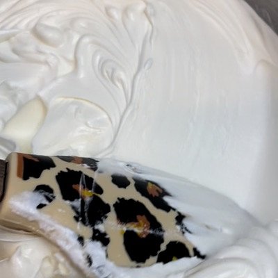 Swiss Meringue Buttercream Tutorial 