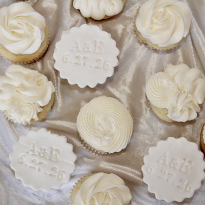 Custom cupcakes