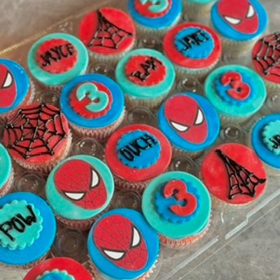 Custom Cupcakes 