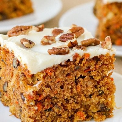 Carrot Cake 6”