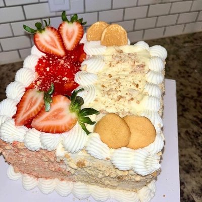 Strawberry/ Banana Pudding Sheet Cake