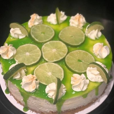 9 Inch Large Cheesecake 