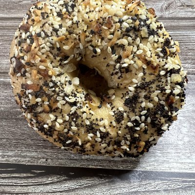 Sourdough Bagels - Everything 