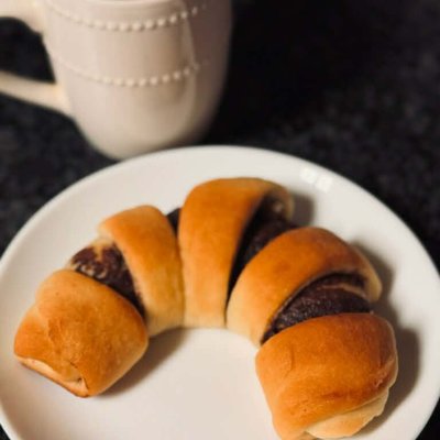 Chocolate Hazelnut Claw