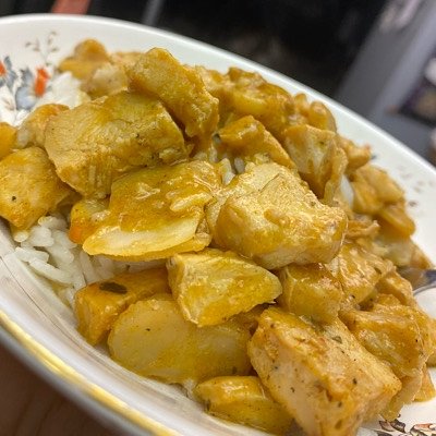 Yellow Curry Chicken & Rice