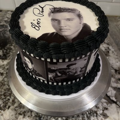 8 Inch Round Cakes 