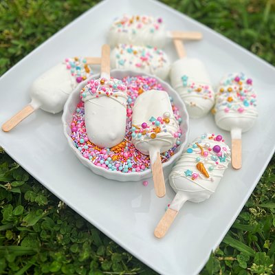 Cake Sicles