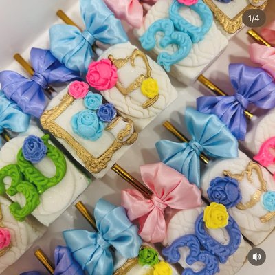 Add Bows 