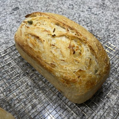 Jalapeño Cheddar Sourdough