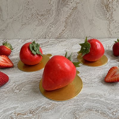 Strawberry And champagne 