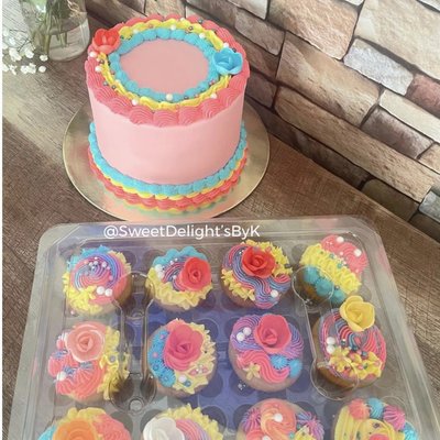 12 Matching Cupcakes  (Cake Add-on Price)