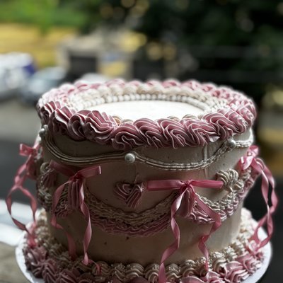 9” Cakes! 