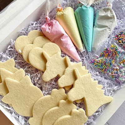 Decorate-Your-Own Cookie Kits (Everyday Pricing)