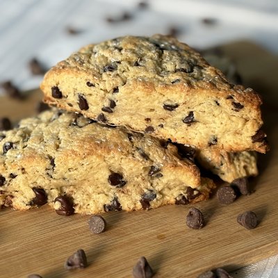 Sourdough Scone // Chocolate Chip Scone