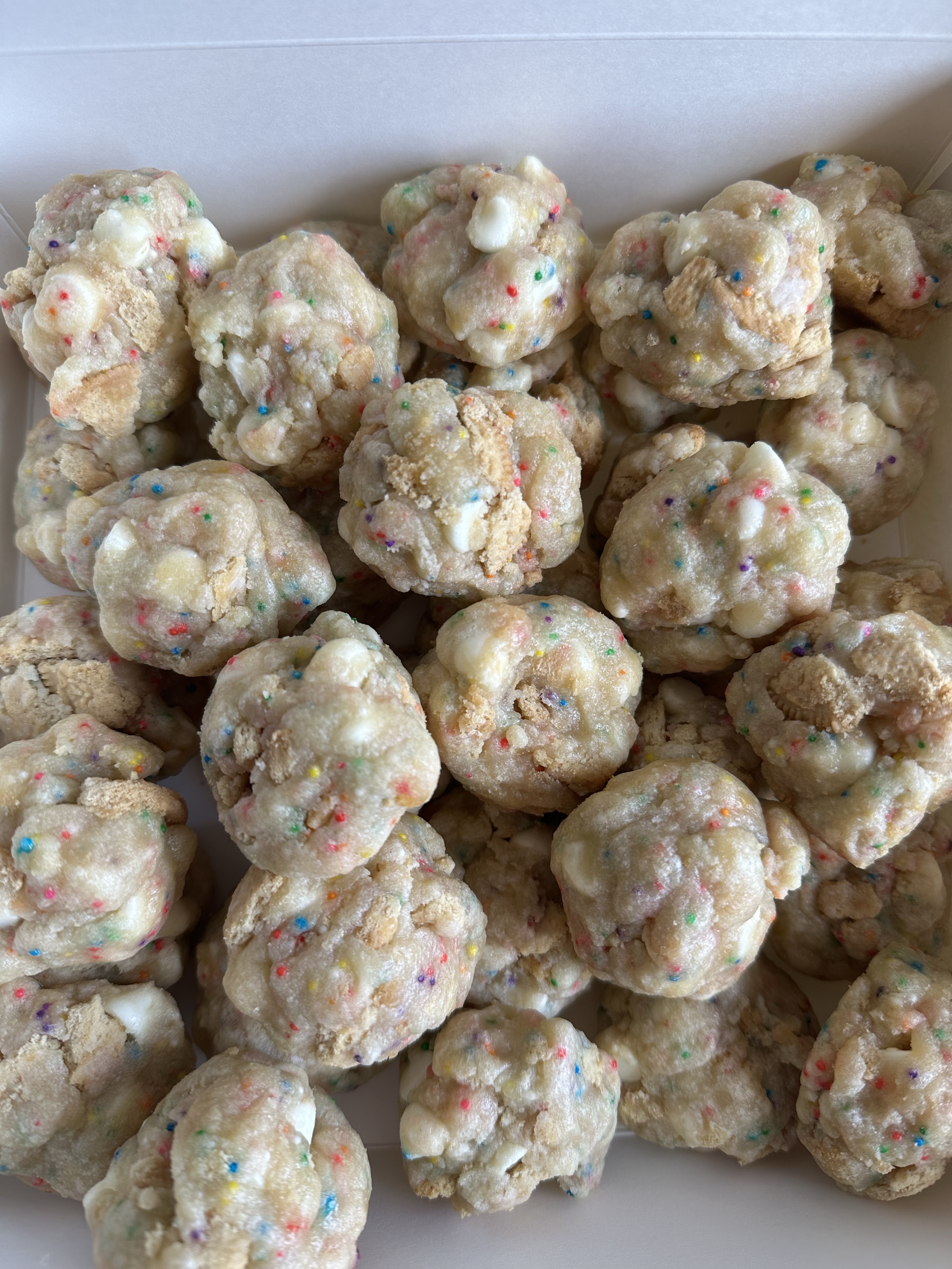 Cake Batter Cookios 