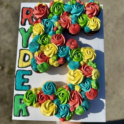 Custom Cupcake Cake