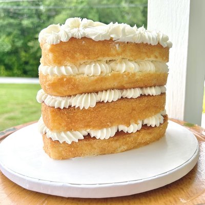 Simple Heart Cake 