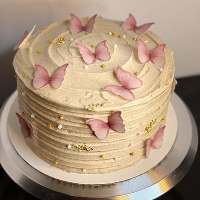 Pumpkin Cheesecake Cake 