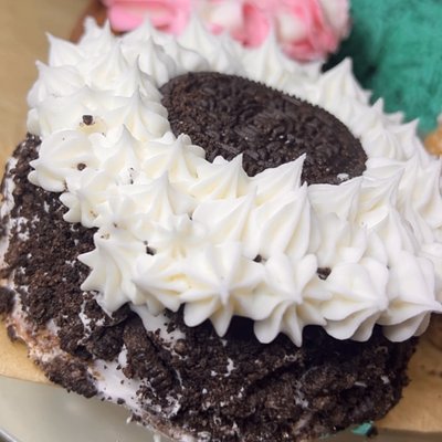 Oreo Crumb Cake