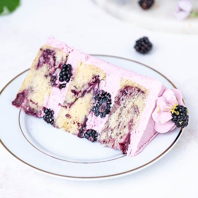 8" Blackberry Cake (3-Layered)