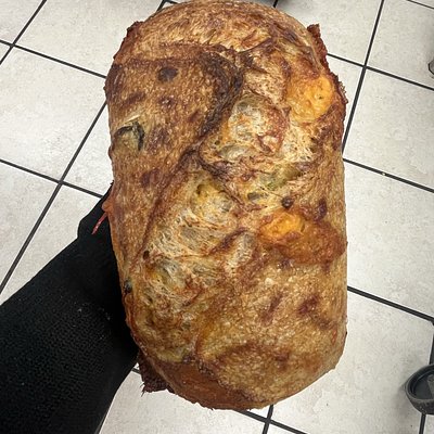 Cheddar & jalapeño sourdough