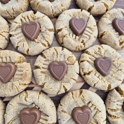 Cupid's Peanut Butter Kiss 🥜💘💋