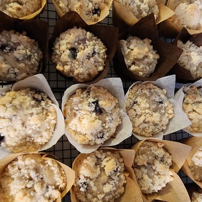 Blueberry Crumble Muffins