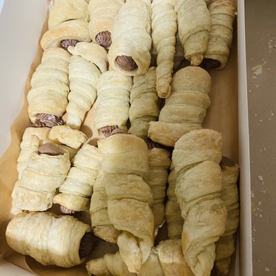 Cream Horns 12ct 